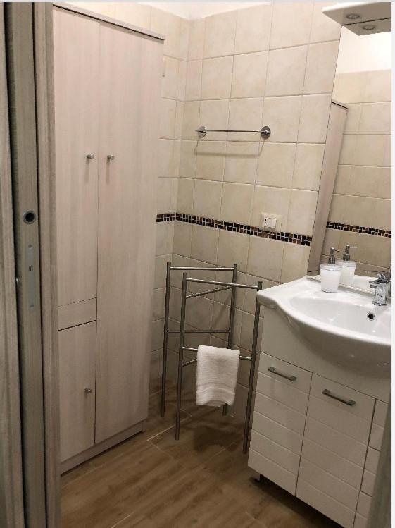 דירות Al Centro Di קליארי מראה חיצוני תמונה